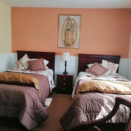 Hostal Saint Mary'S Табабела Экстерьер фото