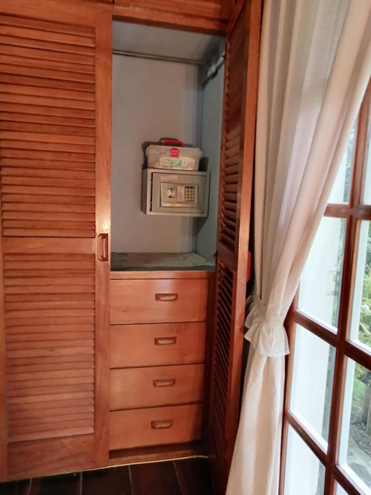 Hostal Saint Mary'S Табабела Экстерьер фото