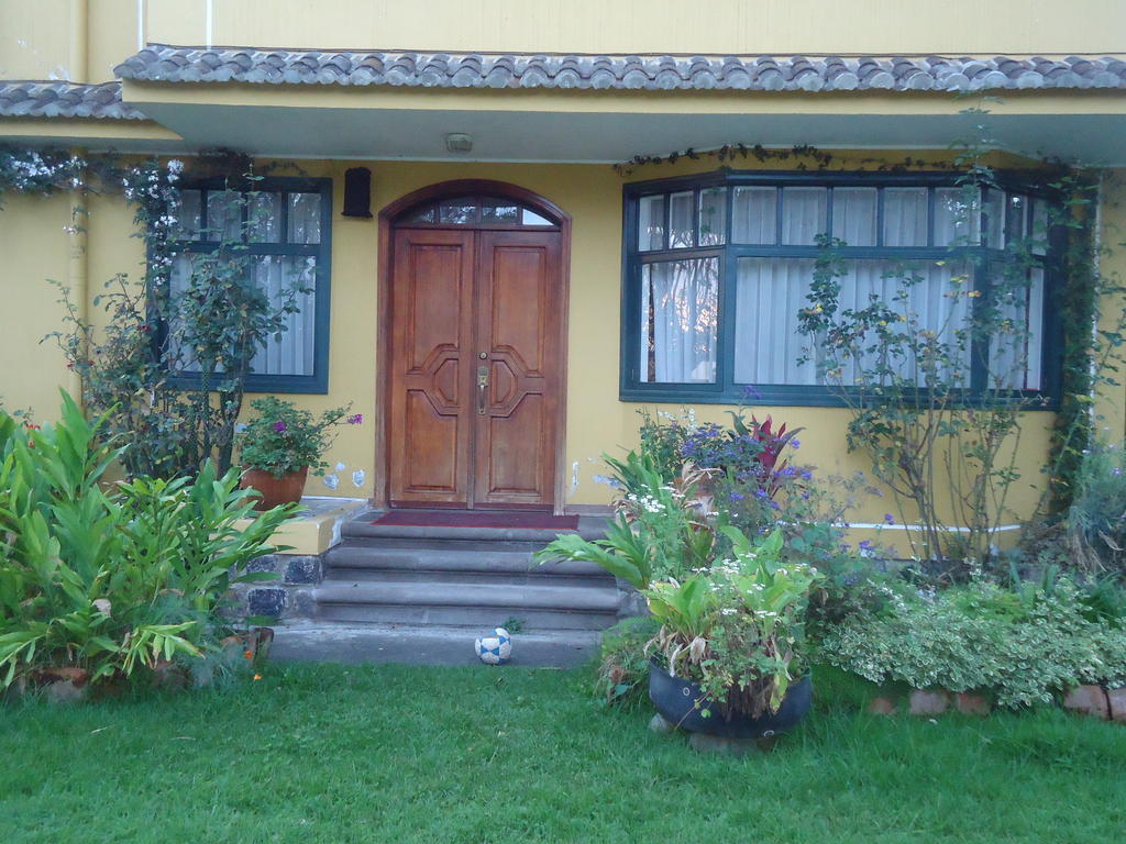 Hostal Saint Mary'S Табабела Экстерьер фото